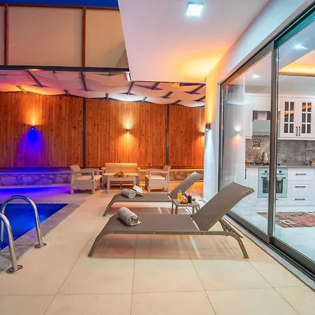 Hueltun - Kalkan Villa